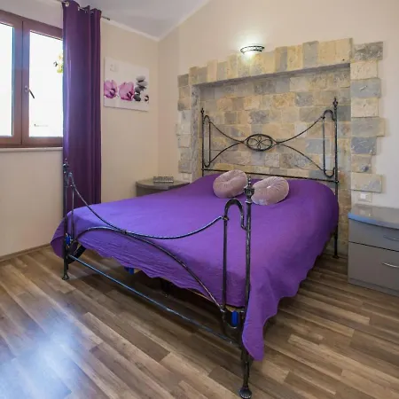 Andre Porec Apartment *